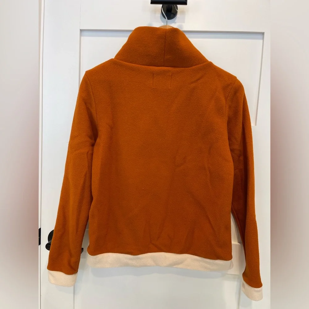 Cozy Dudley Stephen’s fleece turtleneck in orange with cream trim M - Picture 3 of 8